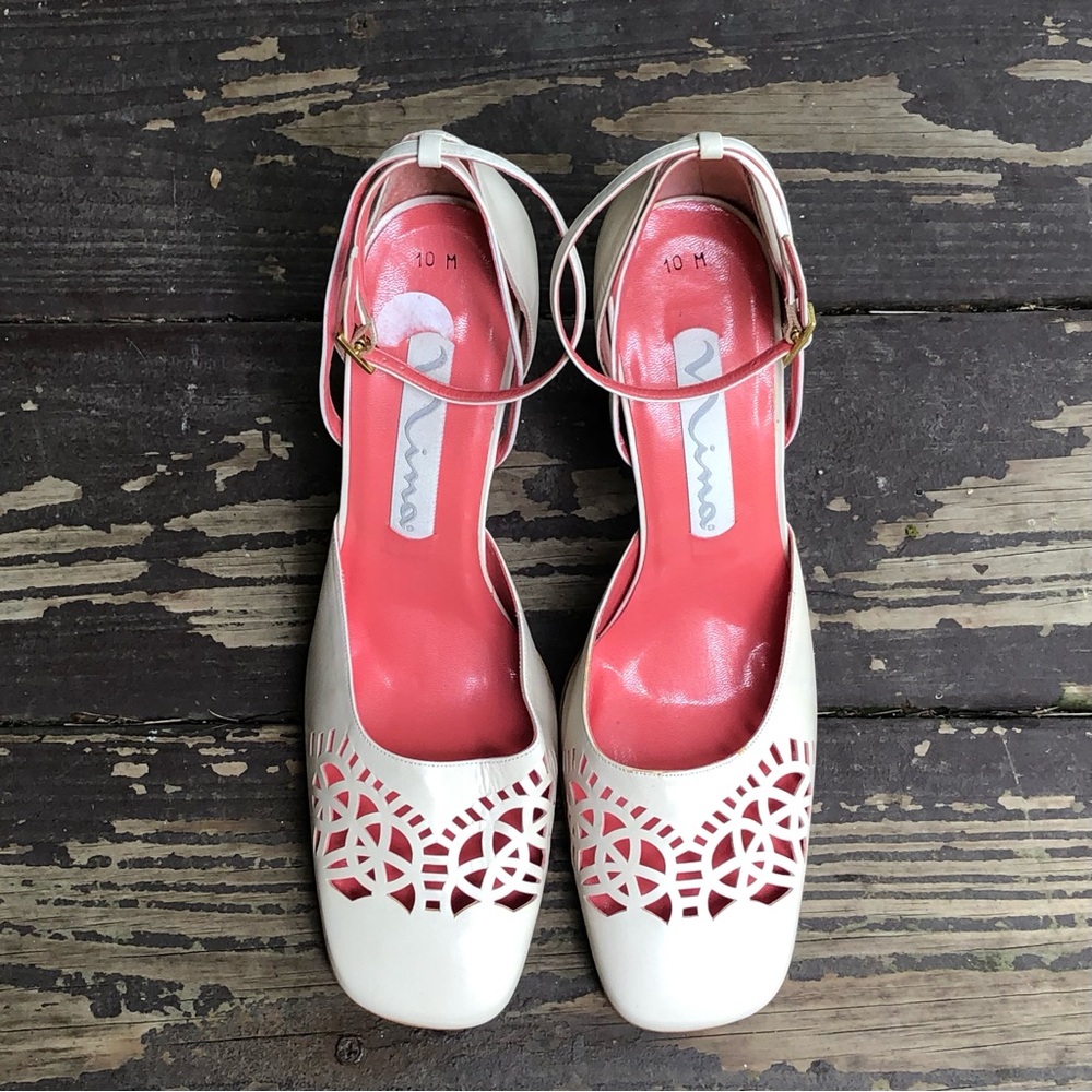 Nina Cream Cut Out Heels Size 10